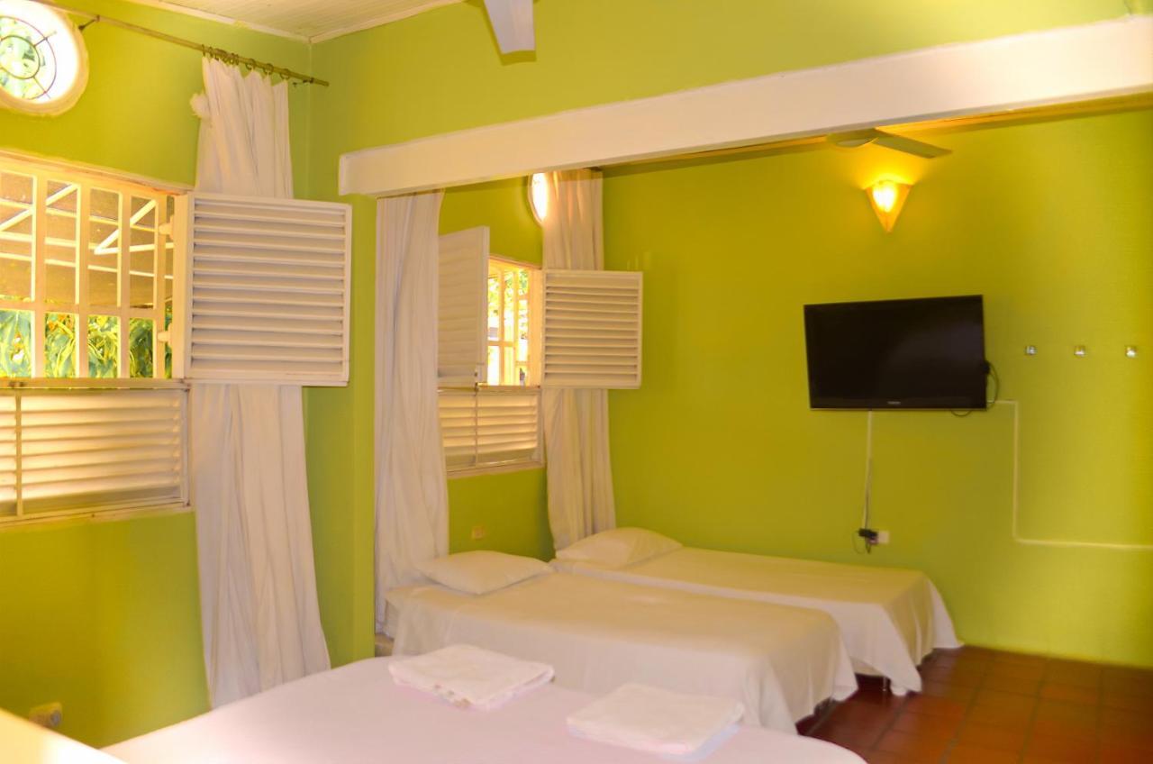 Casamarilla Hotel Mariquita Buitenkant foto